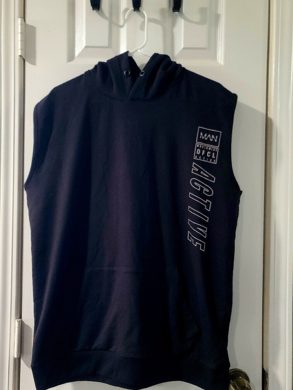 Boohoo Man active 2XL No Sleave Hoodie Shirt.